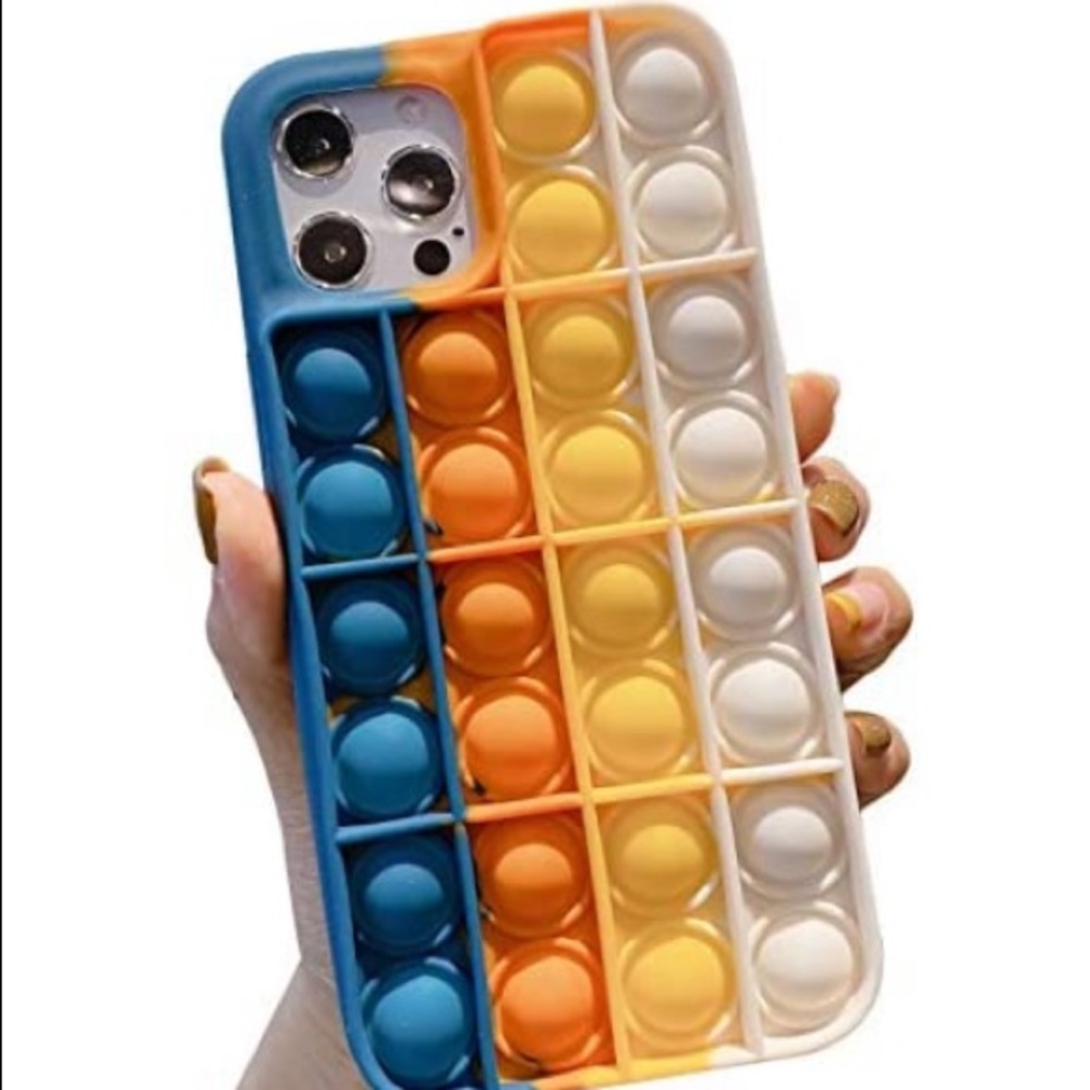 iPhone 12 12 Pro fidget case🆕